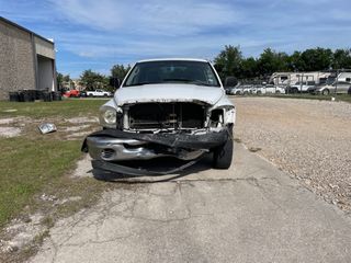 2008 Dodge Ram 1500 SLT - Exterior Front Center Image